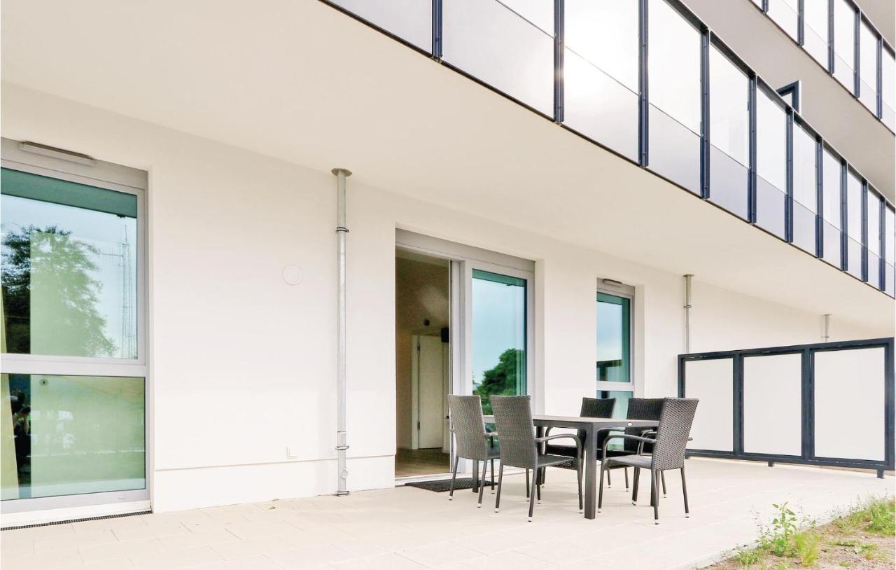 Cozy Apartment In Luebeck Travemuende With Sauna Exteriör bild